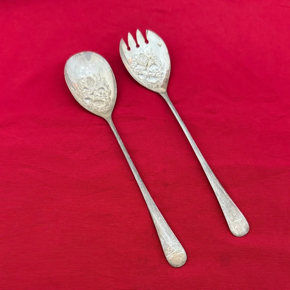 Vintage Falstaff EPNS Ornate 9” Salad serving utensil set (mlb/rmt)